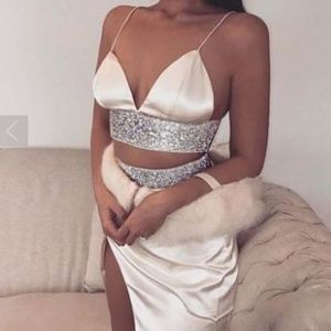 Meshki Satin 2 Piece Skirt Set- Size Small